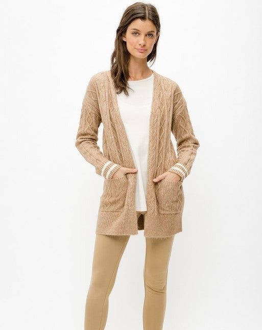Cable Knit 2 Pocket