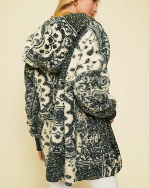 Paisley Print Zipper Fluffy